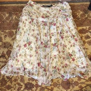 Floral flowy  skirt